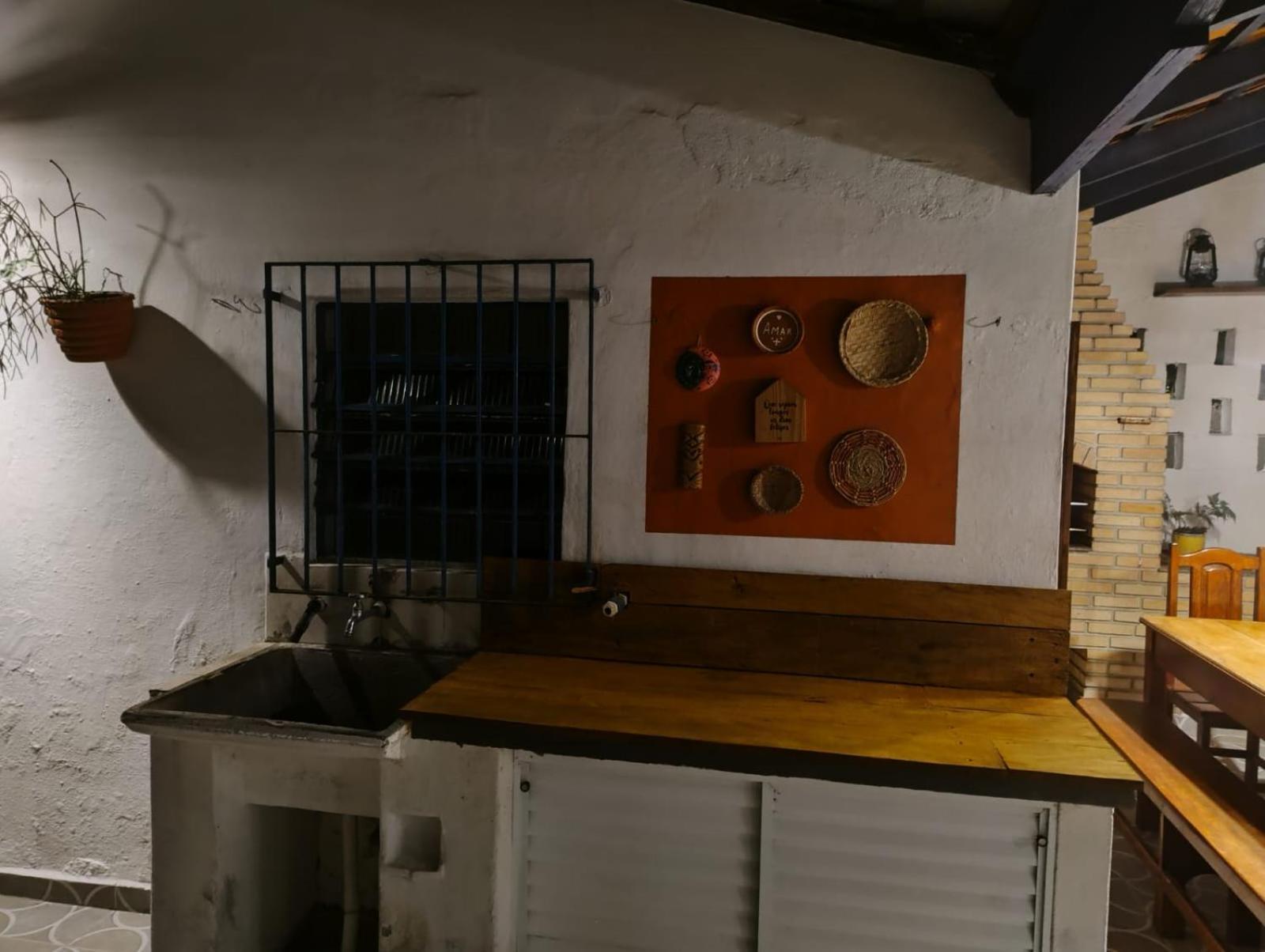 Casa Com Quadra De Areia Boraceia Sao Sebastiao