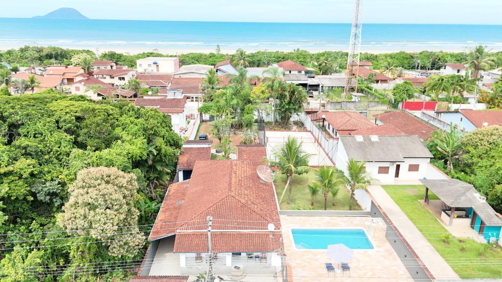 Holiday home Casa Com Quadra De Areia Boraceia Sao Sebastiao *